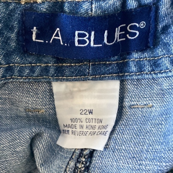 L.A. Blues Denim Capri - Picture 5 of 6